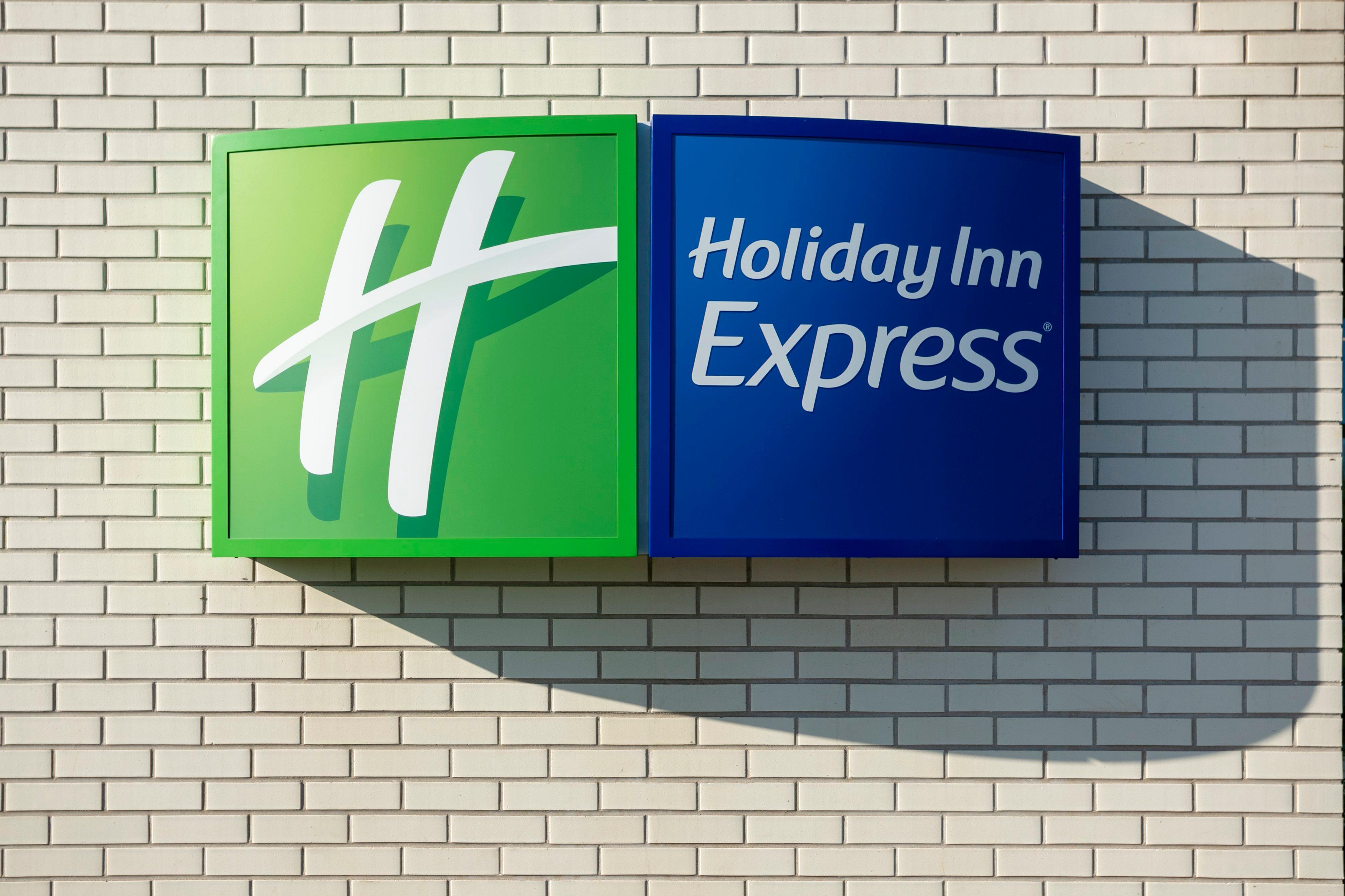 Holiday Inn Express Bridgwater M5, Jct24, An Ihg Hotel Ngoại thất bức ảnh