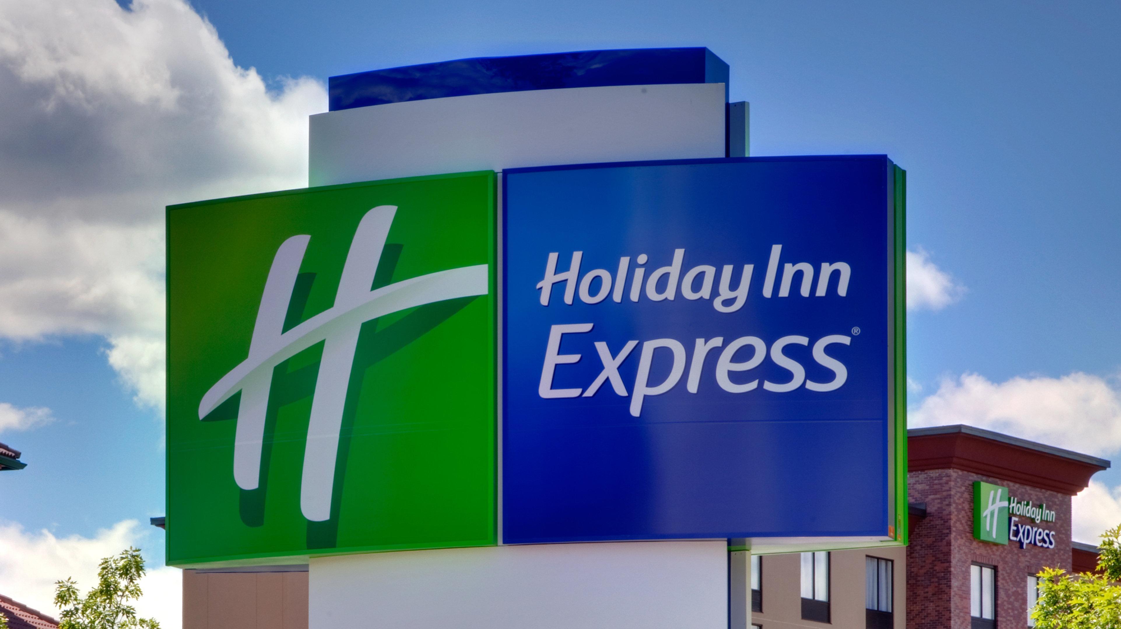 Holiday Inn Express Bridgwater M5, Jct24, An Ihg Hotel Ngoại thất bức ảnh
